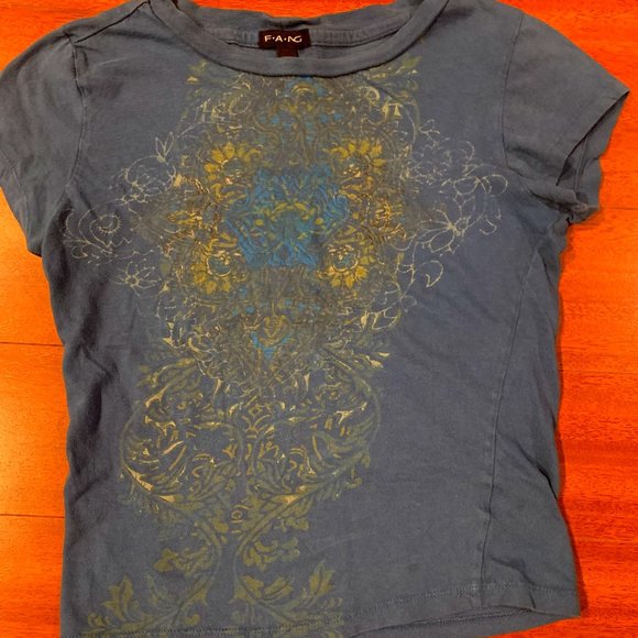 Girls FANG T-shirt - Medium - Picture 1 of 2